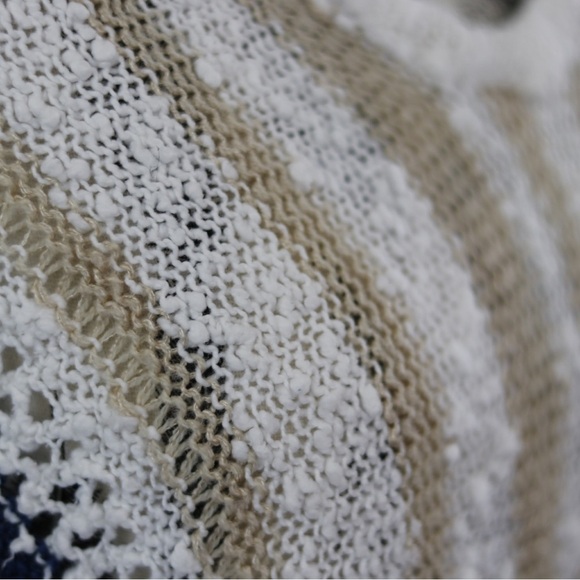 Beige blue and white Natural Reflections knit sweatshirt - Picture 6 of 7